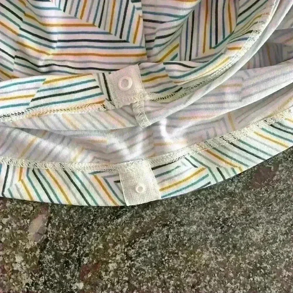 EUC Title Nine Womens Yes Dress Size M Blue Gold Abstract Built In Bra Athletic - Picture 6 of 13